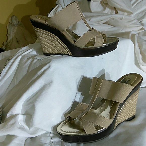 Charles by Charles David slip on wedge - Picture 1 of 8
